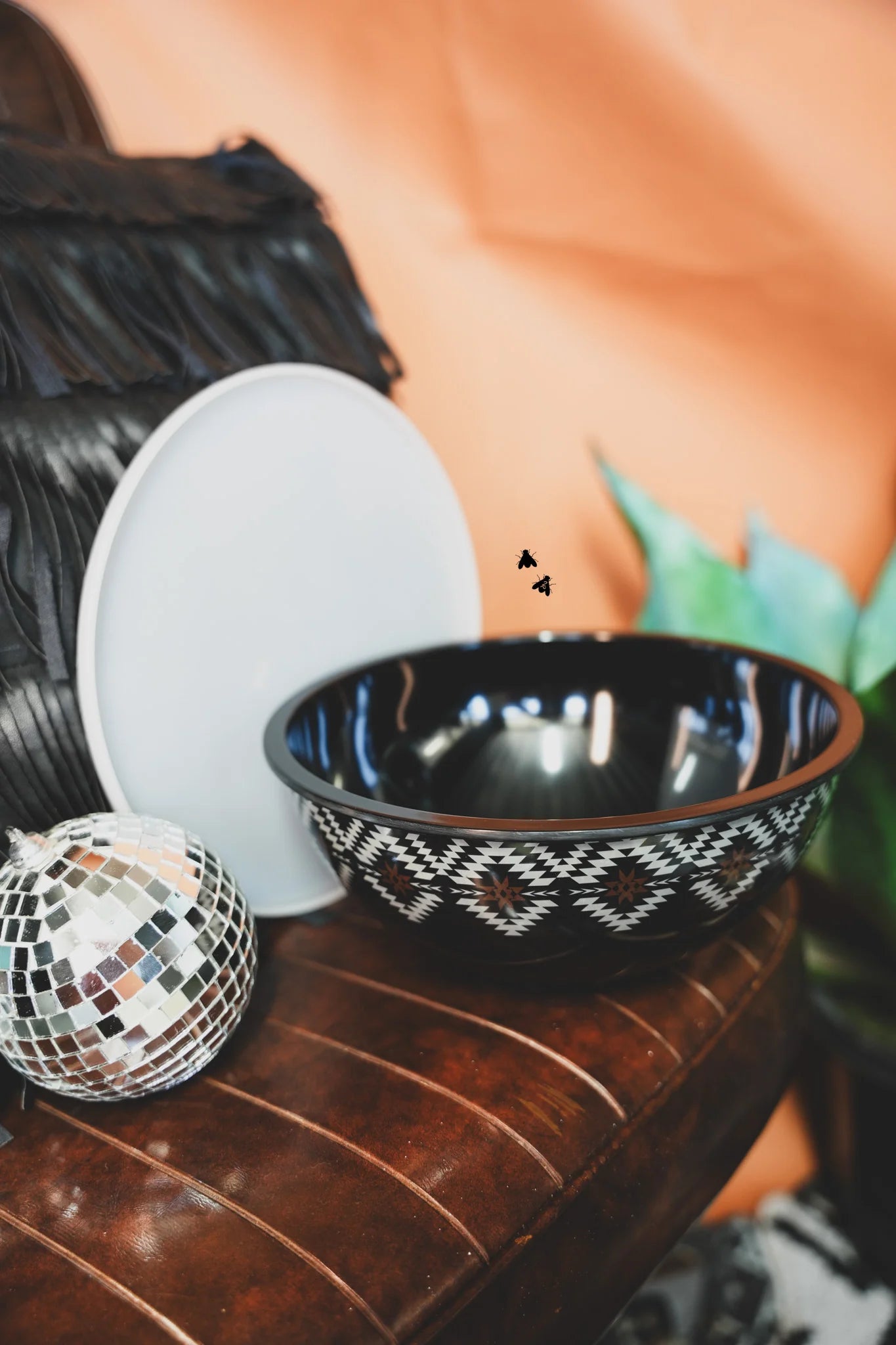 Black Aztec Super Fly Bowl Set