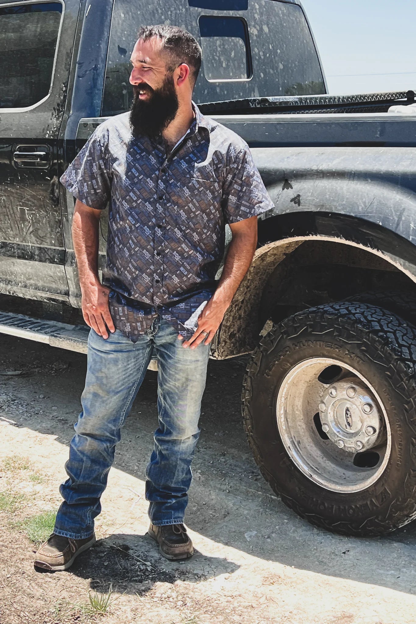 Cowboy Slangin’ Short-Sleeve Button Up