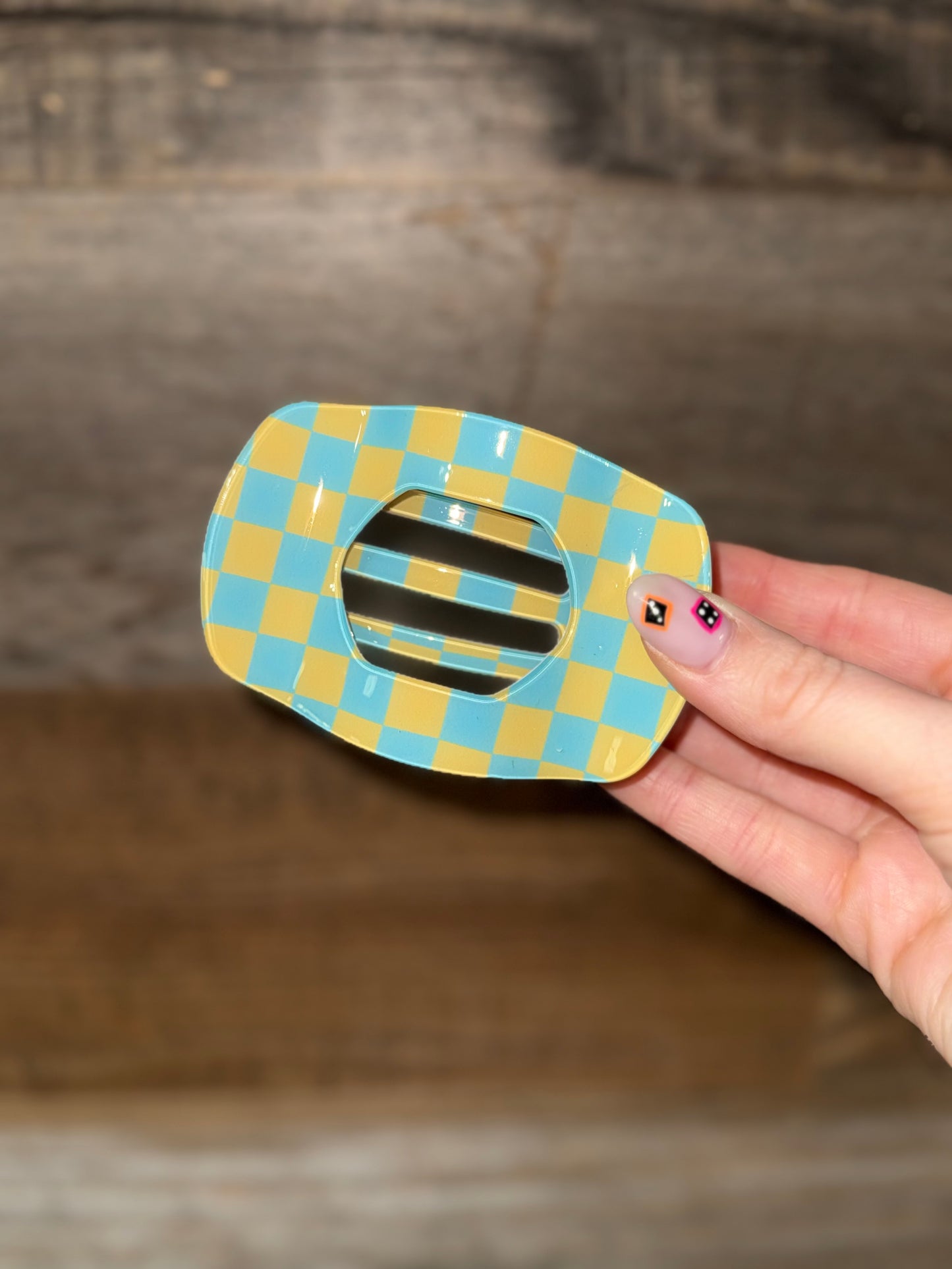 Jumbo Lay Flat Oval Hair Claw Clips