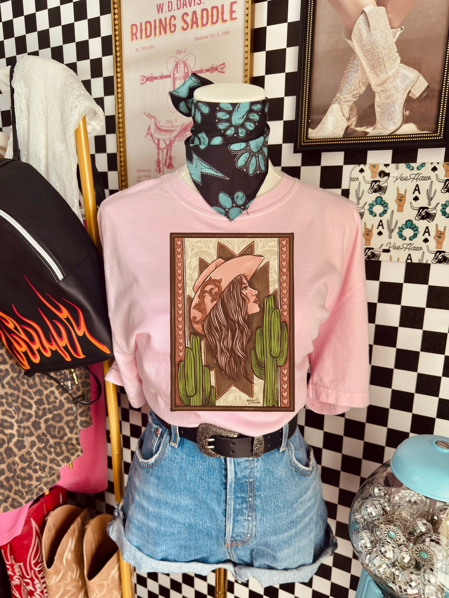 Cactus cowgirl tee