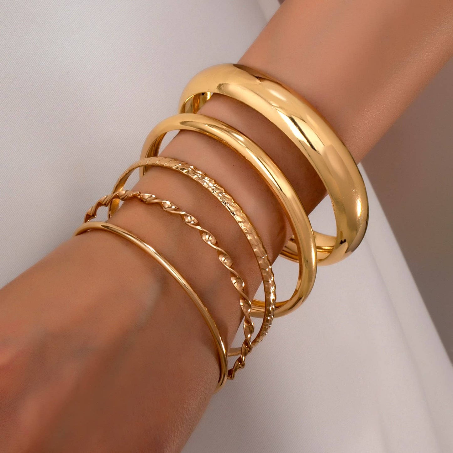 Gold Textured Bangle Stack 5pc Set